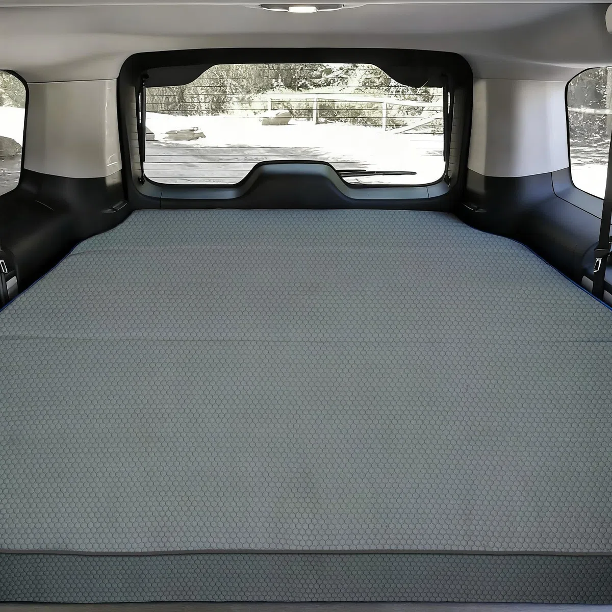 Colchón de vehículo plegable grueso y cálido transpirable compatible con VW T32 T4 T5 T6 T6.1 T7 Multivan California Beach Caravelle y Transporter 186 x 148 x 8 cm Accesorios para
